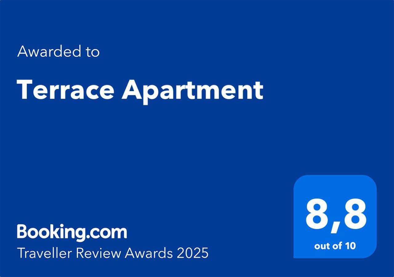 Terrace Apartment ฟุงชาล ภายนอก รูปภาพ