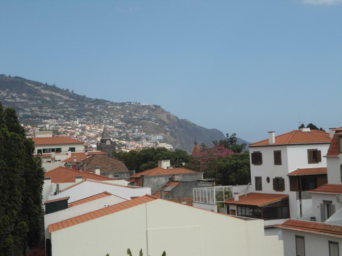 Terrace Apartment ฟุงชาล ภายนอก รูปภาพ