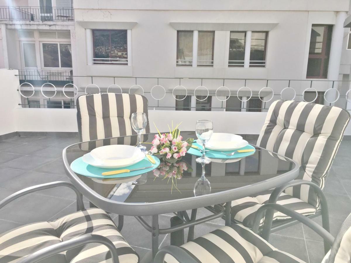 Terrace Apartment ฟุงชาล ภายนอก รูปภาพ